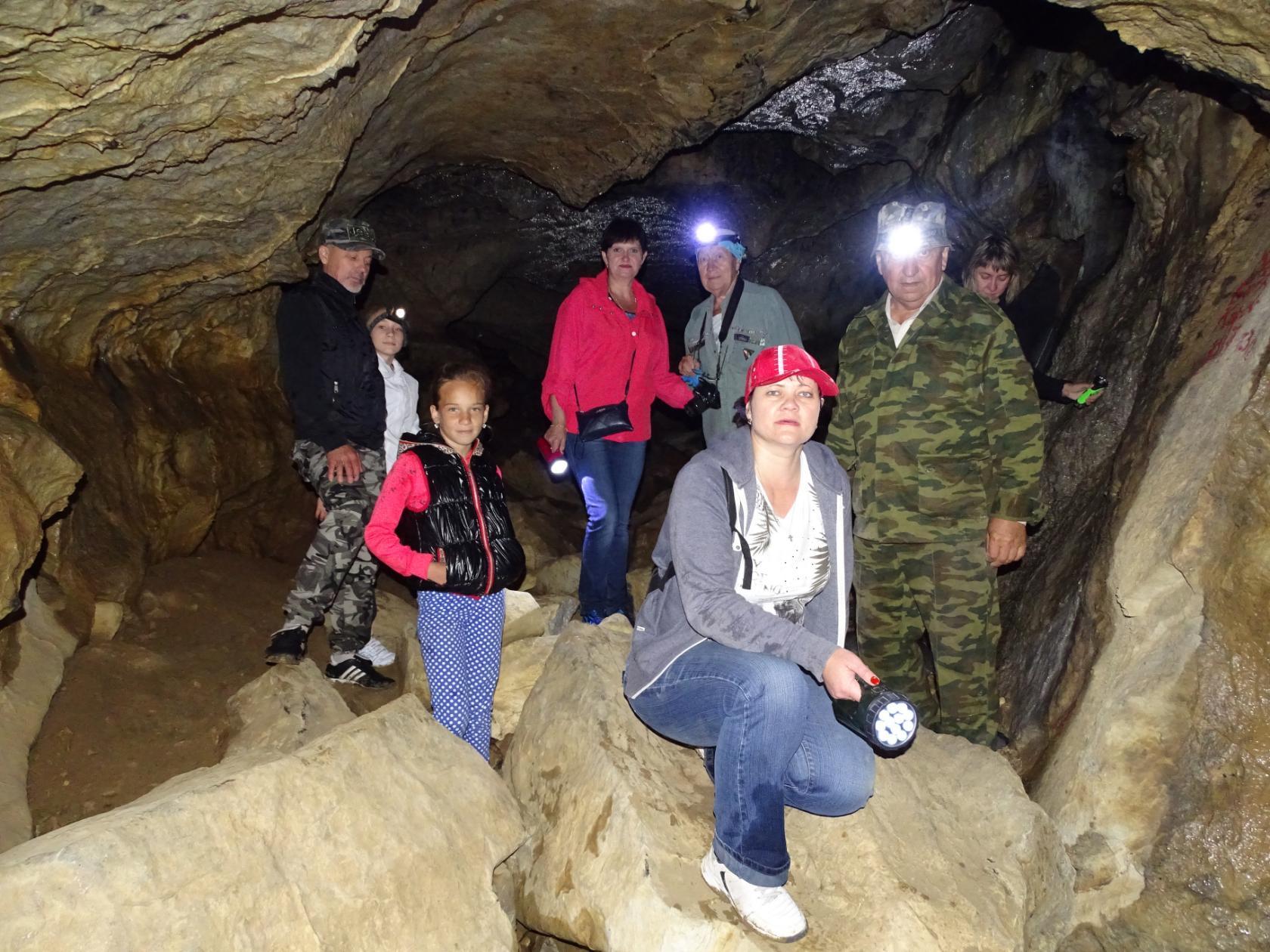 В Николаевской пещере