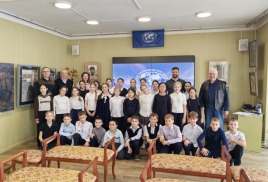 В Артёме состоялась премьера фильма «Якутия. Царство вечной мерзлоты» члена РГО Дениса Свиридова