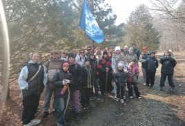 Своих не бросаем!