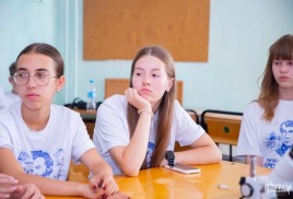 Ребята из ВДЦ «Океан» узнали о тиграх, коренных народах и первых предпринимателях Приморья