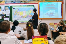 Галина Зимина рассказала школьникам о Северном морском пути