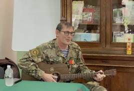 Участник СВО Александр Жигжитов в гостях у студии «Паруса»